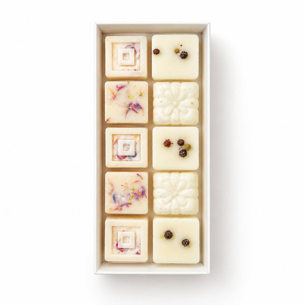 Tonka & Moss & Amber & Vetiver - Mixed Selection of 10 Wax Melts